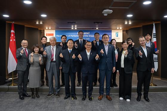 싱가포르 국회의장단 접견